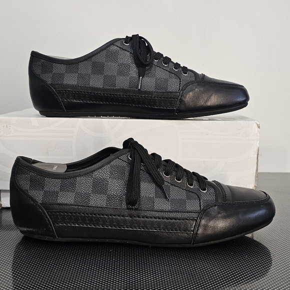 LOUIS VUITTON Men's Damier Graphite LV Logo Cap Toe Low-Top Sneakers Size 10.5 - Picture 2 of 16